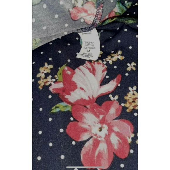 Flutter Sleeve Top - ladies size 1X - Picture 3 of 5